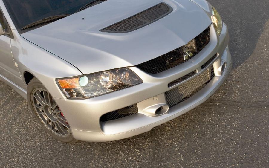  Mitsubishi Lancer Evolution IX MR 2007 года  (фото 50 из 129)